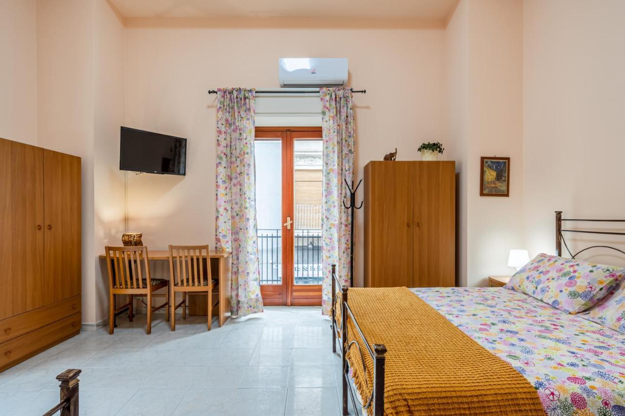 Catania Central And Comfy Apartments Esterno foto