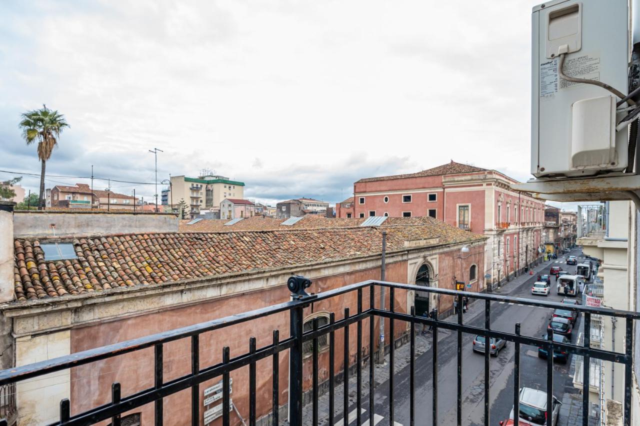 Catania Central And Comfy Apartments Esterno foto
